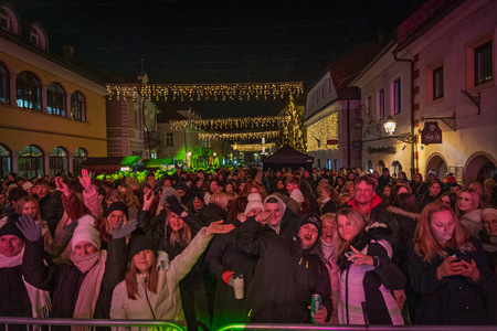 Prednovoletni koncert Mambo Kings (29)